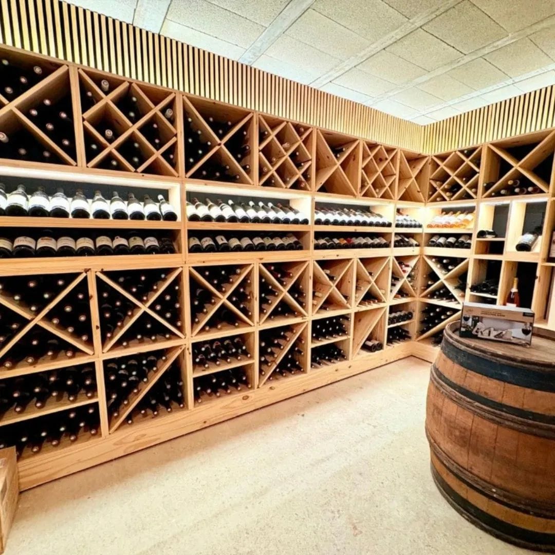 Cave à vin en bois massif